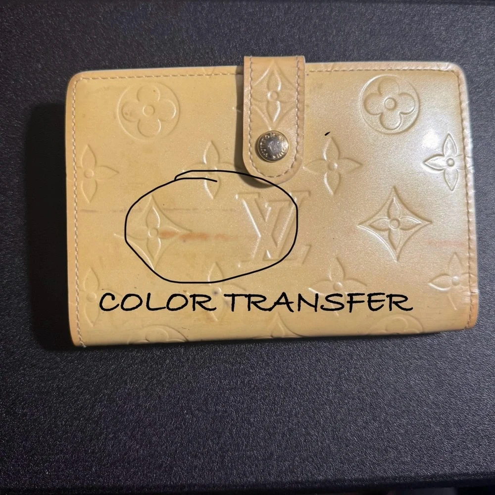 🌞🎉EUC Louis Vuitton Kiss Lock Wallet Coin purse Vernis Authentic-code MI0027.